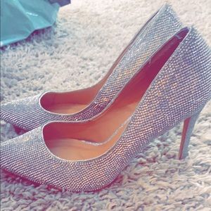 Authentic Rhinestone Steve Madden Pumps size 11